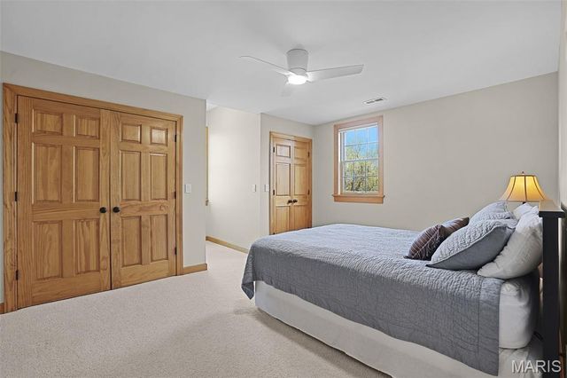 2066 Spring Valley Drive, Washington, MO 63090