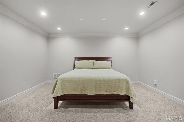 2066 Spring Valley Drive, Washington, MO 63090