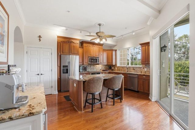 702 GRANADA AVENUE 7, Venice, FL 34285