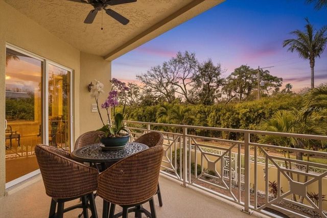 702 GRANADA AVENUE 7, Venice, FL 34285