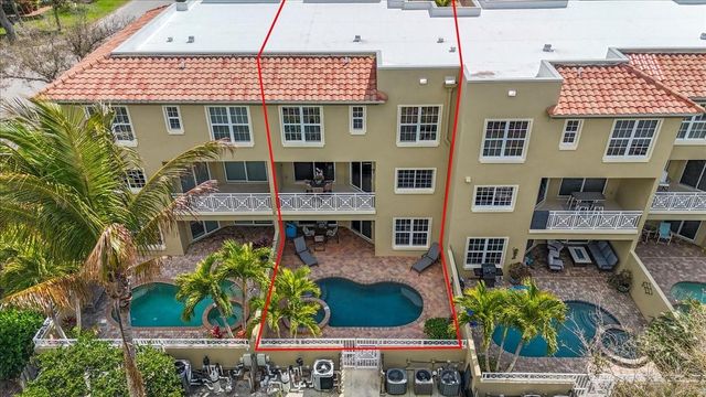 702 GRANADA AVENUE 7, Venice, FL 34285