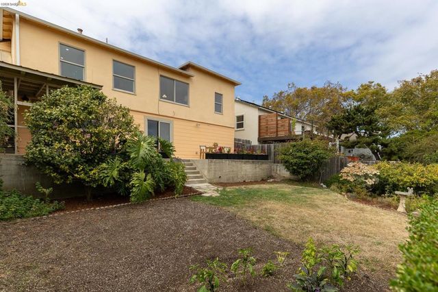 1620 Mendocino St, Richmond, CA 94804