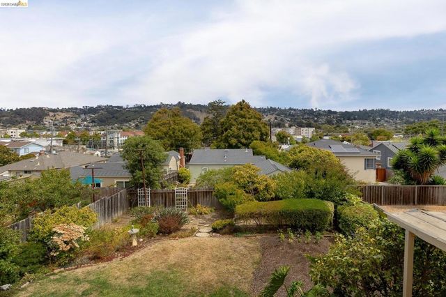 1620 Mendocino St, Richmond, CA 94804