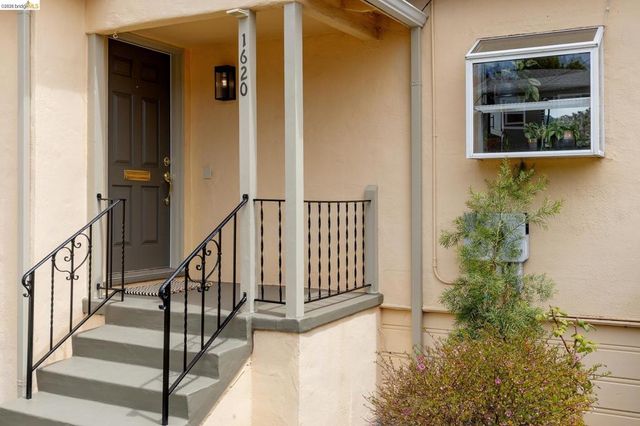 1620 Mendocino St, Richmond, CA 94804