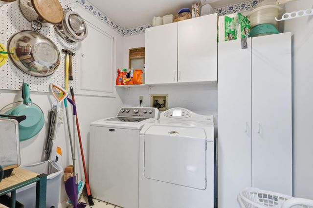 1569 Lawrence Road, Delaware, OH 43015