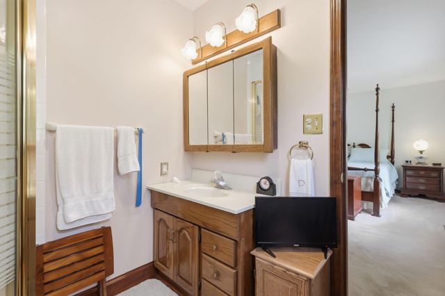 1569 Lawrence Road, Delaware, OH 43015