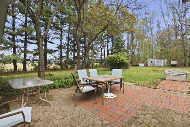 1569 Lawrence Road, Delaware, OH 43015