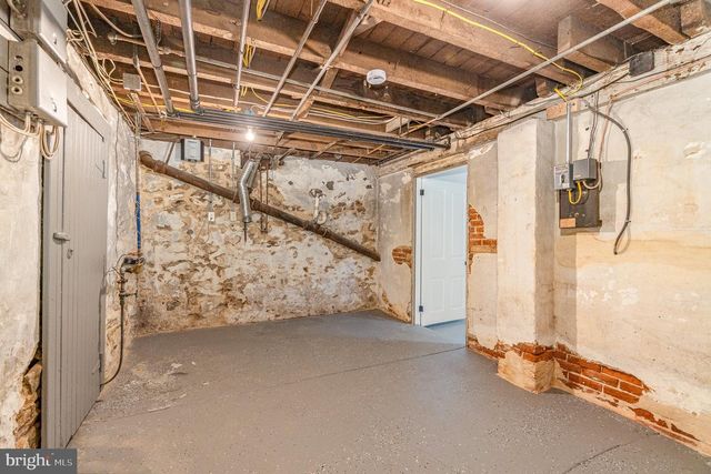 1365 FRIEDENSBURG RD, Reading, PA 19606