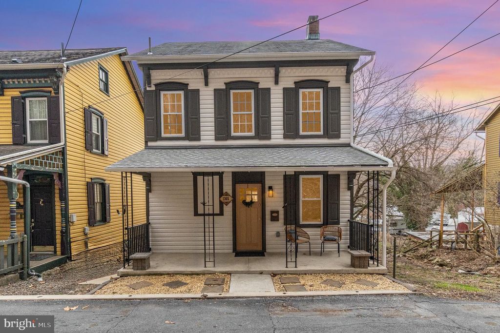 1365 FRIEDENSBURG RD, Reading, PA 19606