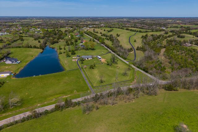 120 Hackett Pike, Richmond, KY 40475