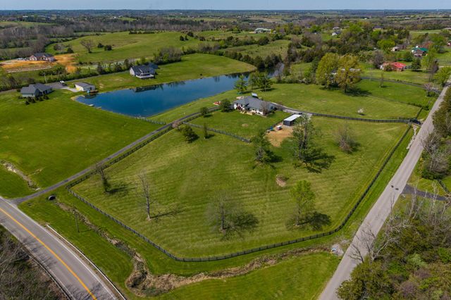120 Hackett Pike, Richmond, KY 40475