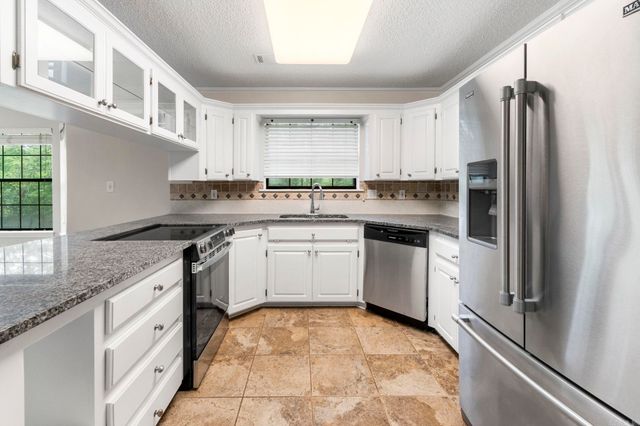 1306 Misty Drive, Benton, AR 72019