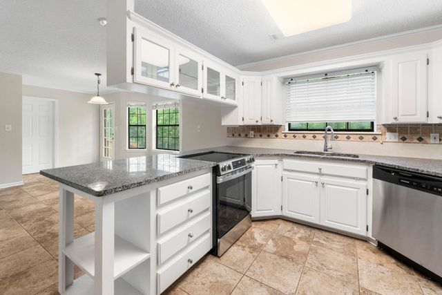 1306 Misty Drive, Benton, AR 72019