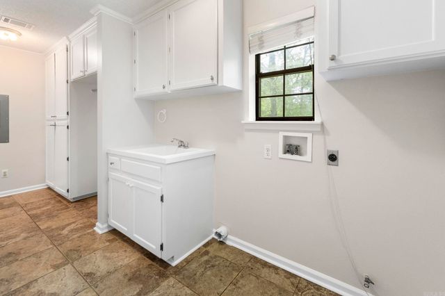 1306 Misty Drive, Benton, AR 72019