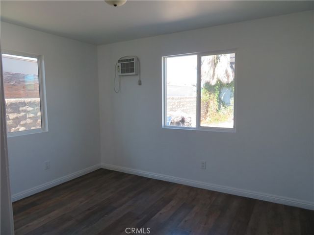 6506 Denver Ave., Los Angeles, CA 90044