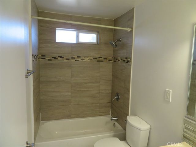 6506 Denver Ave., Los Angeles, CA 90044
