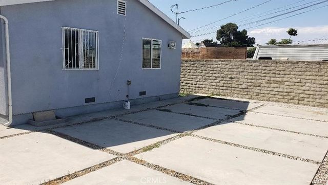 6506 Denver Ave., Los Angeles, CA 90044