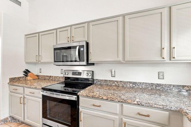10475 E KAREN Drive, Scottsdale, AZ 85255