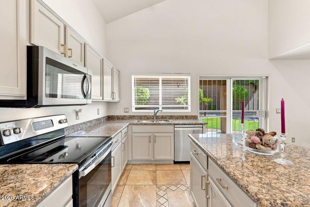 10475 E KAREN Drive, Scottsdale, AZ 85255