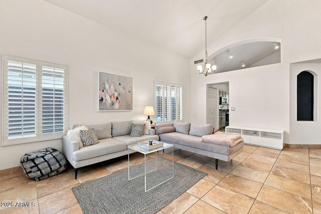 10475 E KAREN Drive, Scottsdale, AZ 85255 — photo 2