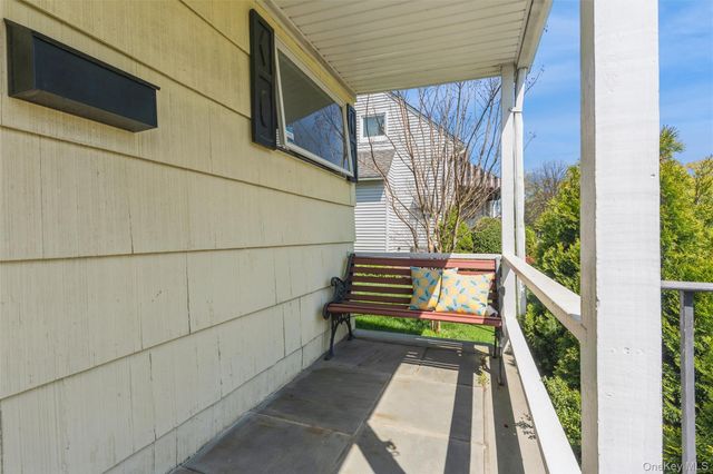 157 Chestnut Street, Garden City, NY 11530