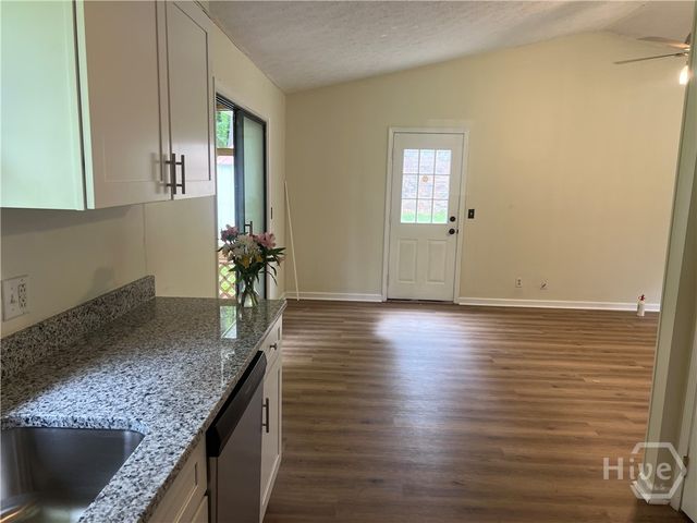 737 Beaverdam Road, Winterville, GA 30683