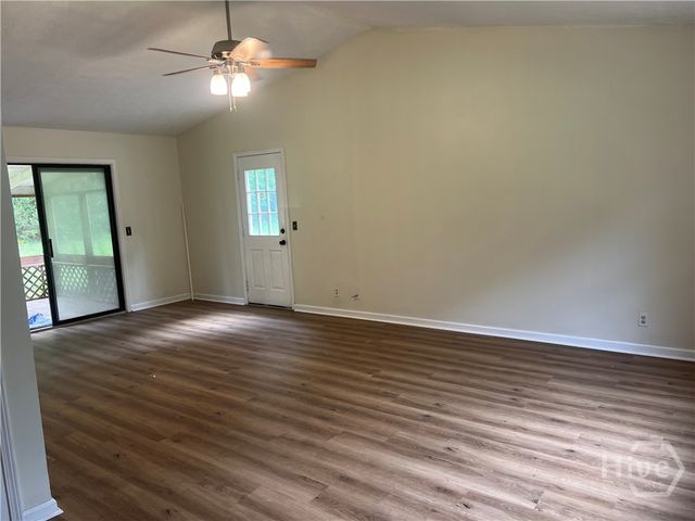 737 Beaverdam Road, Winterville, GA 30683