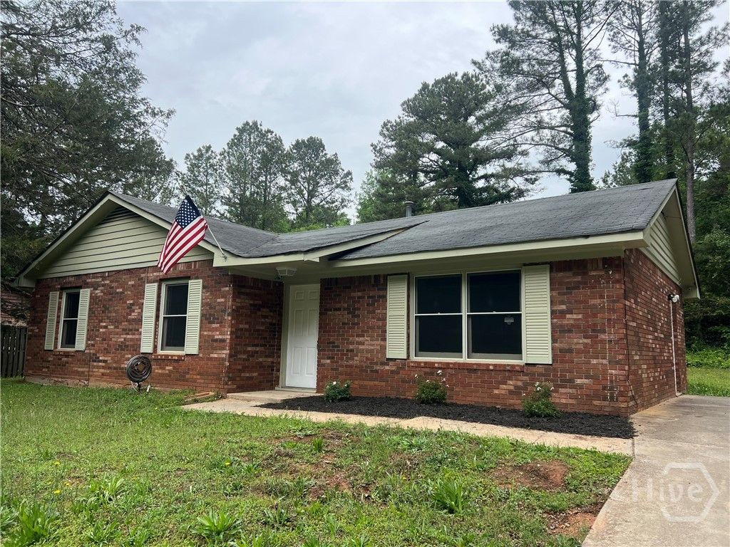 737 Beaverdam Road, Winterville, GA 30683