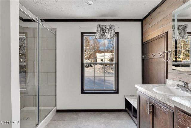 51 W Mountain Road, Corinth, NY 12822