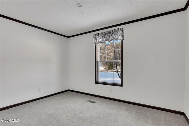 51 W Mountain Road, Corinth, NY 12822