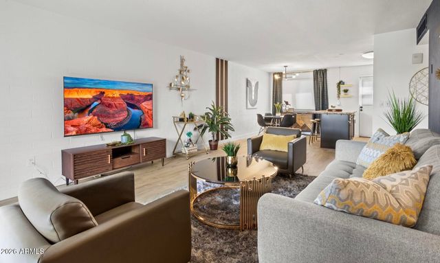 6815 E 2ND Street 3, Scottsdale, AZ 85251