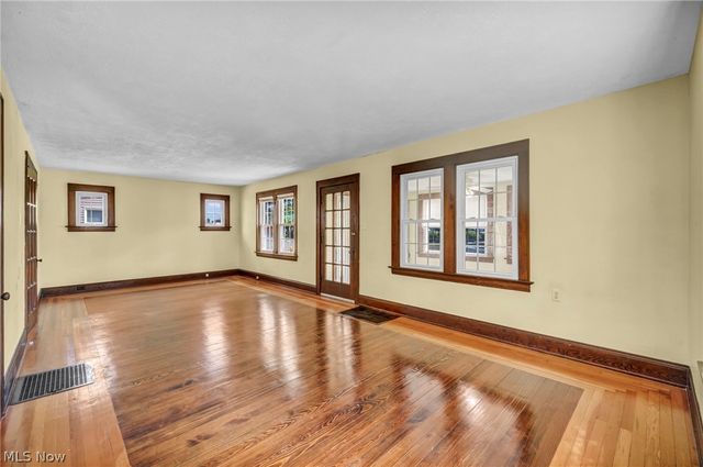 6504 Som Center Road, Solon, OH 44139