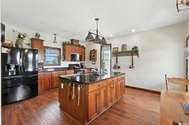 7180 S 425 W, Claypool, IN 46510