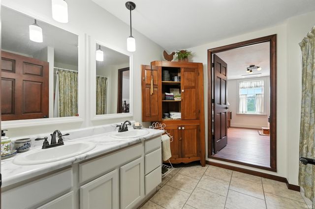 7180 S 425 W, Claypool, IN 46510