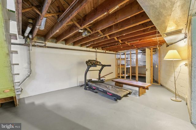 618 MILITARY RD, Frederick, MD 21702