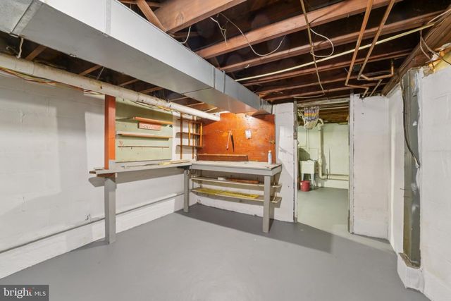 618 MILITARY RD, Frederick, MD 21702