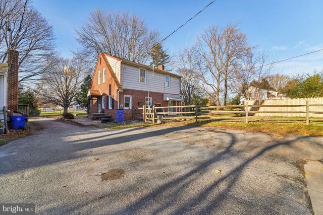 618 MILITARY RD, Frederick, MD 21702