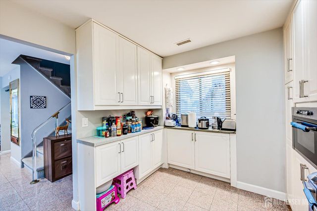 28 Nicole Terrace, Edison, NJ 08820