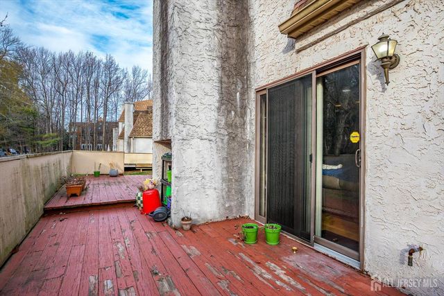 28 Nicole Terrace, Edison, NJ 08820