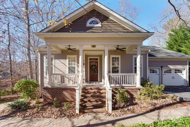 279 Fennel Dun Circle, Biltmore Lake, NC 28715