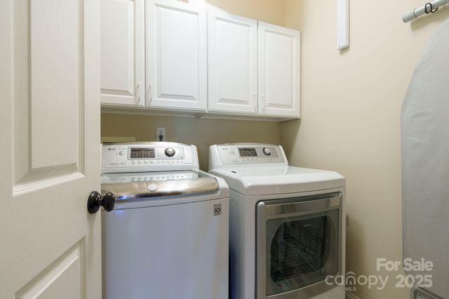 279 Fennel Dun Circle, Biltmore Lake, NC 28715