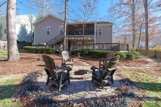 279 Fennel Dun Circle, Biltmore Lake, NC 28715