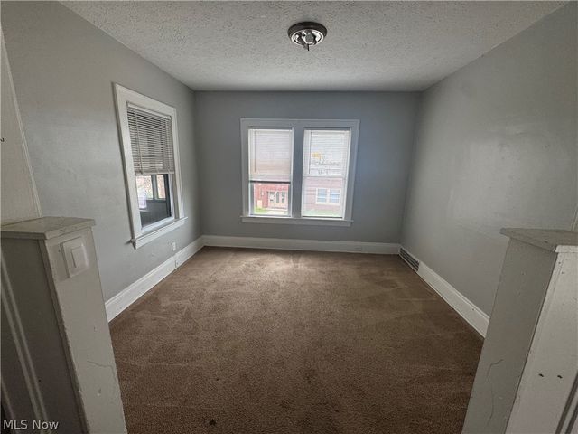 3207 W 121st Street, Cleveland, OH 44111