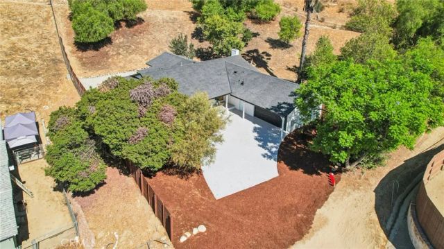 11060 Vanda Way, Shadow Hills, CA 91352