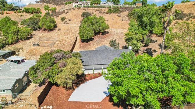 11060 Vanda Way, Shadow Hills, CA 91352