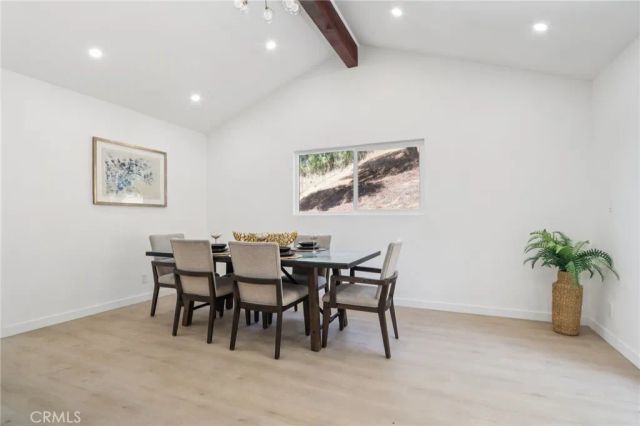 11060 Vanda Way, Shadow Hills, CA 91352