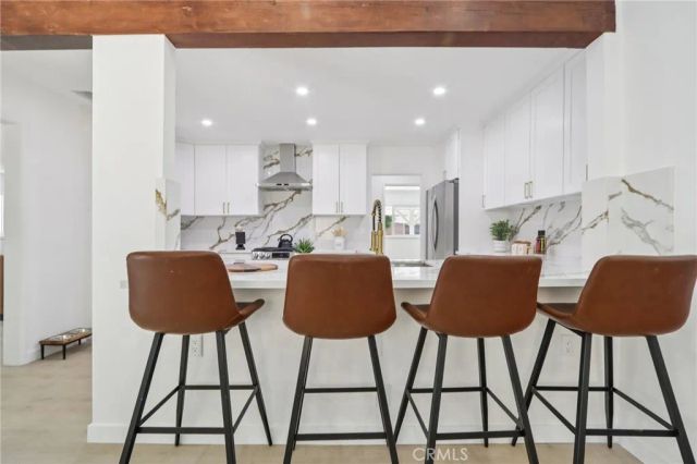 11060 Vanda Way, Shadow Hills, CA 91352