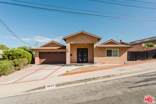 9047 Riderwood Drive, Sunland, CA 91040