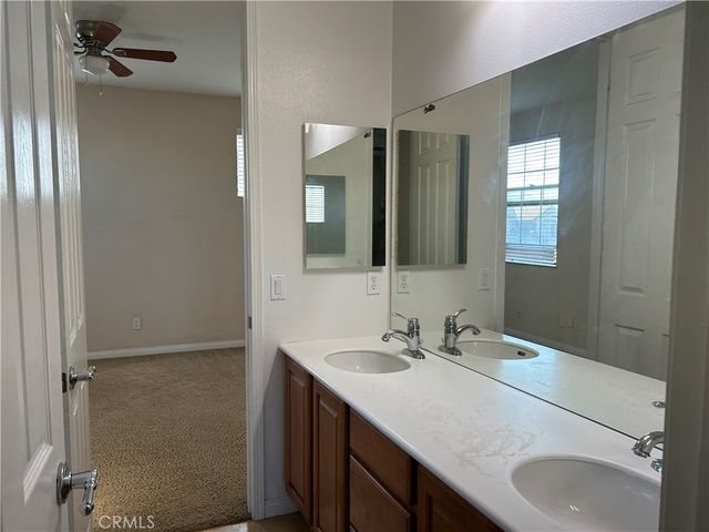 6746 Ruby Canyon, Eastvale, CA 92880