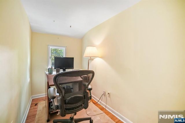 29 Gabriel Way, Twp Of Washington, NJ 07676
